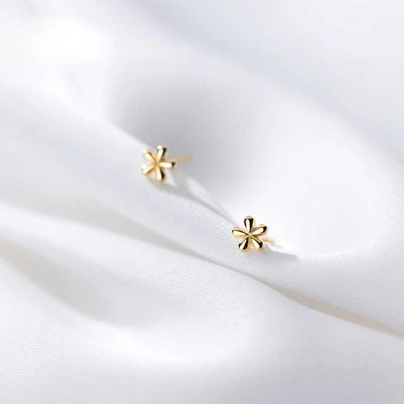 Tiny Flower Stud Earrings 925 Sterling Silver Cute 925 Small Silver Earrings for Women Silver Hypoallergenic Girls
